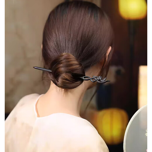 Liangshihuan handmade sandalwood hairpin for women, ancient style and high-end hairpin, new Chinese style daily hairpin, wooden hairpin for girls, birthday gift, black sandalwood plum blossom hairpin