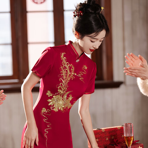 Kayoulai Haute Robe Xi maman se marie en octobre de mariage de mariage de mariage couple couple haut de gamme haut de gamme Xi Banquet de mariage bel-inwe Cheongsam Gift 826 Bourgogne M