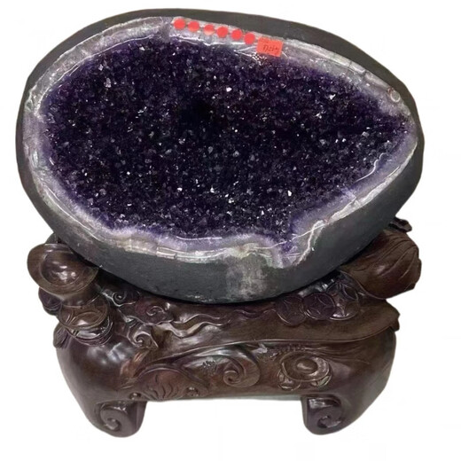 Bingke crystal living room high-end light luxury boutique crystal 37 kg natural Uruguayan money bag ornaments carved base