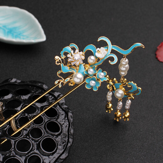 Handmade vintage cloisonné hairpin hairpin burnt blue antique style crested hairpin ancient costume tassel step shake daily Hanfu accessories Yu Rui hairpin