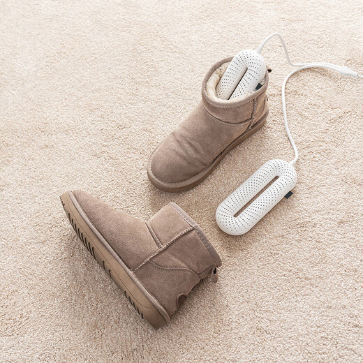 Made in Tokyo, shoe dryer, shoe dryer, drying and deodorizing, dormitory shoe warmer, adult shoe dryer