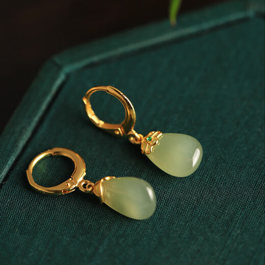 Idel natural Hetian jade silver water drop earrings for women, a high-quality gift for mother's Valentine's Day birthday gift earrings, earrings, and Hetian jade water drop earrings E3478