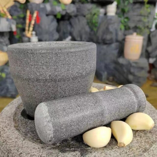 Shantou Lincun bluestone garlic mortar garlic masher stone mortar household manual old-fashioned stone nest natural stone garlic mash artifact mash pot medium black bluestone with greater hardness suitable for 2 to 4