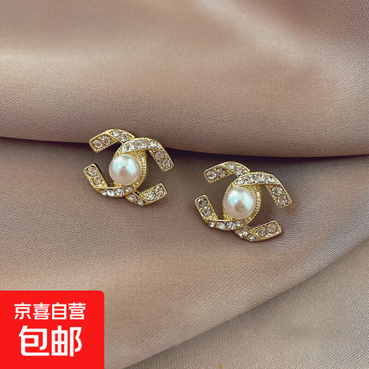 Xiaoxiangfeng earrings for women 2024 new hot style high-end light luxury temperament imitation pearl earrings French earrings-656 Double C imitation pearl earrings-656