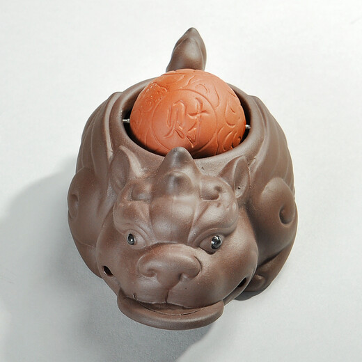 Tang Feng Zisha Tea Pet Money Rolling Golden Toad Tea Set Tea Tray Ornaments Water Spray Treasure Golden Toad Tea Table Accessories Money Rolling Tea Pet (Same Style as Yuhui Peer)