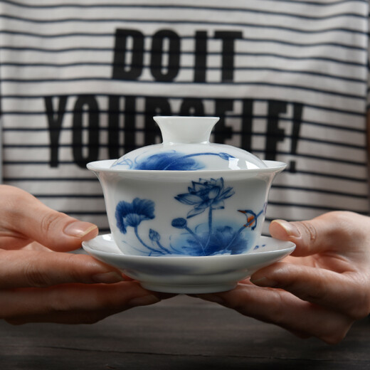 Porcelain brand tea set, large tureen, blue and white ceramic tureen, flower tea cup, white porcelain Sancai bowl, toast tea bowl, Kungfu tea set, ink distant mountains, tureen