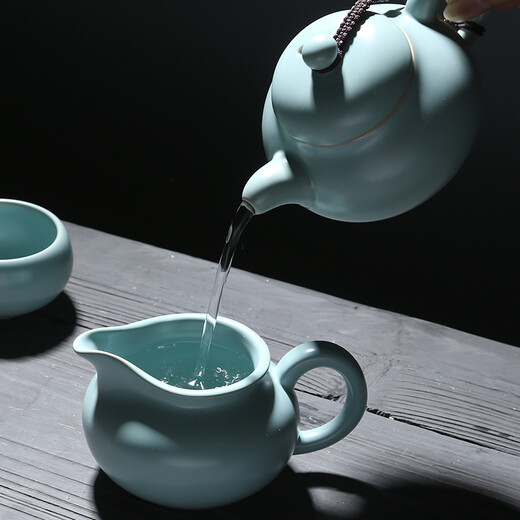 Su's Ceramics Ru Kiln Tea Set High-quality Beauty Teapot Covered Bowl Complete Set of Kung Fu Tea Set Opening Slices Can Grow Gold Threads Holiday Gift
