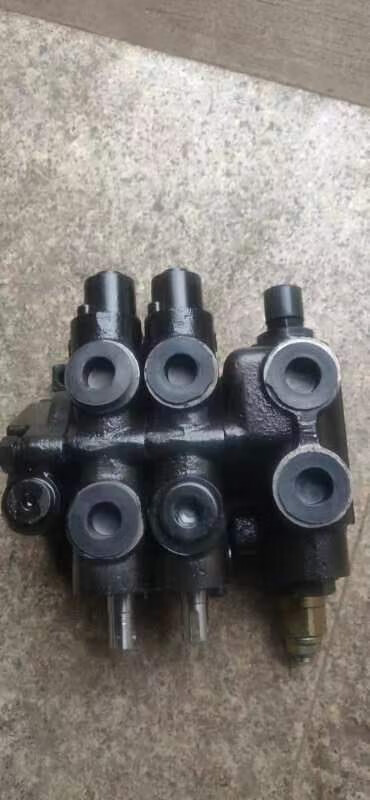Customized car accessories multi-way valve Heli Longgong Hangcha Liugong tcm Shimadzu hydraulic distributor three-way four-way five-way hh old model