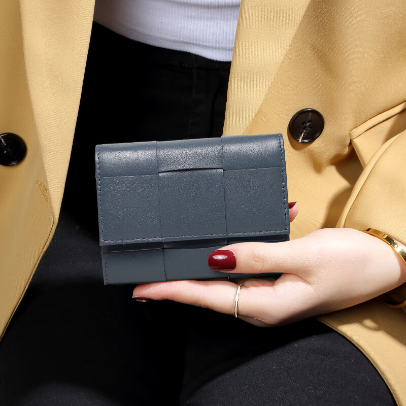 Sephoron 2026 Korean version of the new sheepskin three-fold short small wallet, versatile large plaid woven banknote holder, multi-card slot coin purse, smoke gray blue-made of sheepskin, gift box packaging