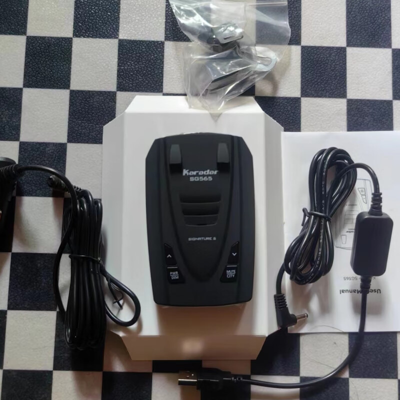 Conqueror imported electronic dog A88 pure radar F18 detector Conqueror F18 mobile radar speed detection early warning speed detection dog