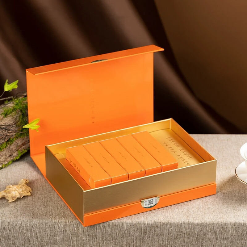 Valley Liuxiang Ye Jiayan Wuyi rock tea handmade narcissus mellow floral fragrance self-drinking hospitality ration tea oolong tea gift box 100g