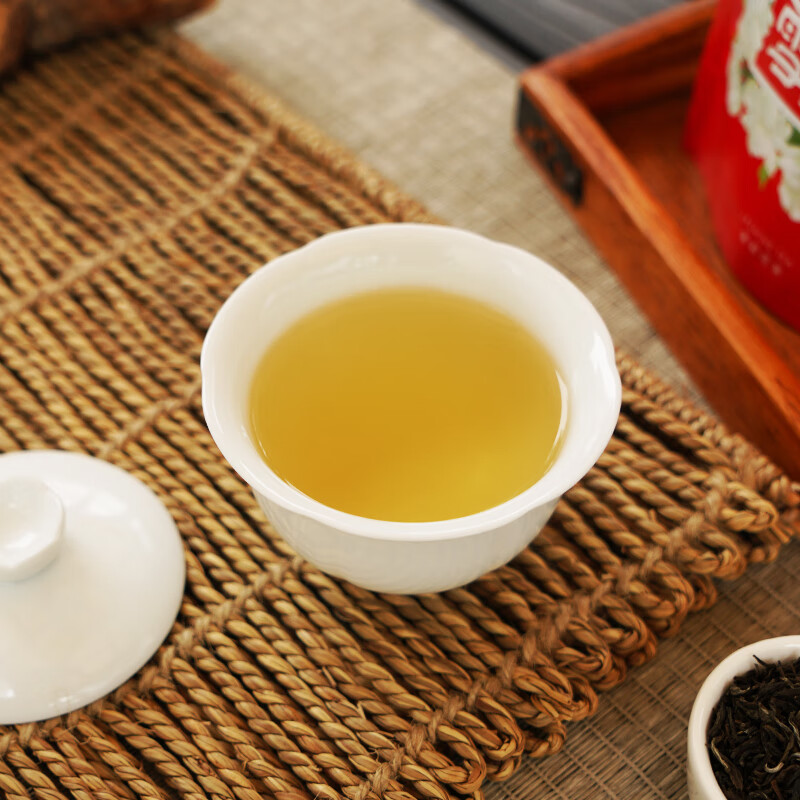 Wu Yutai Jasmine Tea Jasmine Snow Peak Strong Fragrance 50g Seven-scented Buds and Leaves Mellow Flavor Bag