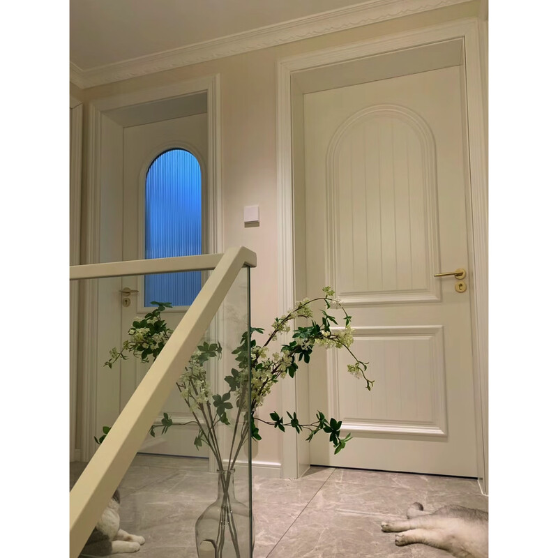 Chongqing Xiaoxiao Wooden Door Arc Buckle French Style Light Luxury Bedroom Flat Opening Solid Wood Composite Paint
