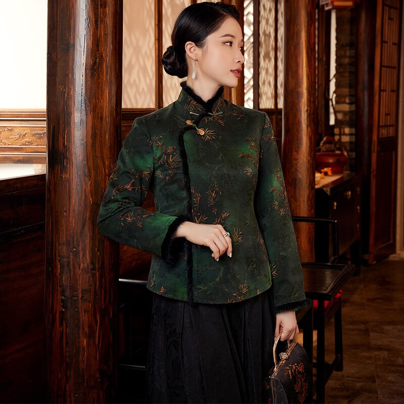 Xiyue 2025 winter new Chinese style women's Luo Xiangyun yarn quilted Chinese short Tang suit jacket top New Year red 2XL (weight 125~135)