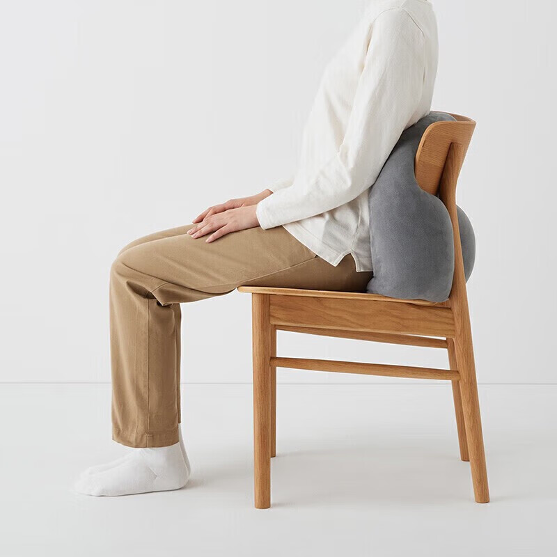 MUJI soft cushion that can be used as a lumbar cushion, nap pillow, bedside cushion, chair cushion, charcoal gray