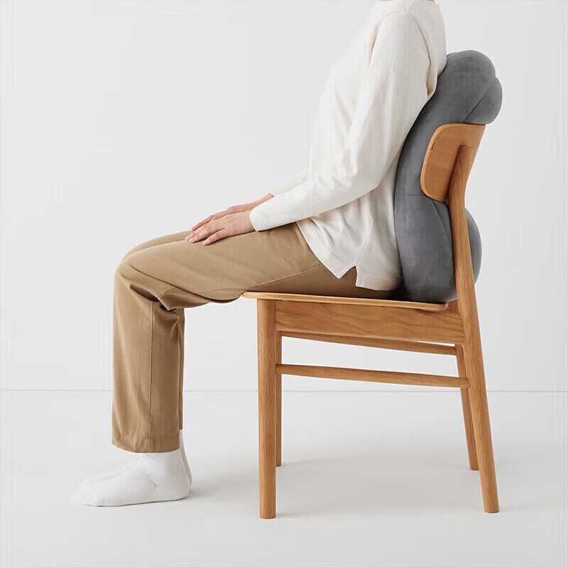 MUJI soft cushion that can be used as a lumbar cushion, nap pillow, bedside cushion, chair cushion, charcoal gray