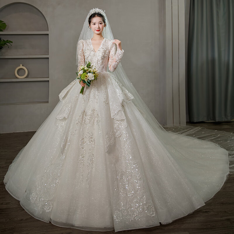 Red makeup wedding dress bride 2025 new main yarn French heavy industry lace luxury winter long-sleeved palace style welcome ceremony yarn light champagne color floor-length M