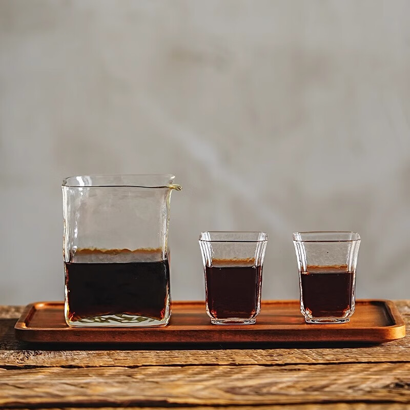 Chomu high borosilicate glass hand-brewed coffee sharing pot set hanging ear coffee pot special tasting cup tea set fair cup sharing cup 50ml * 2 pieces + sharing pot 320ml