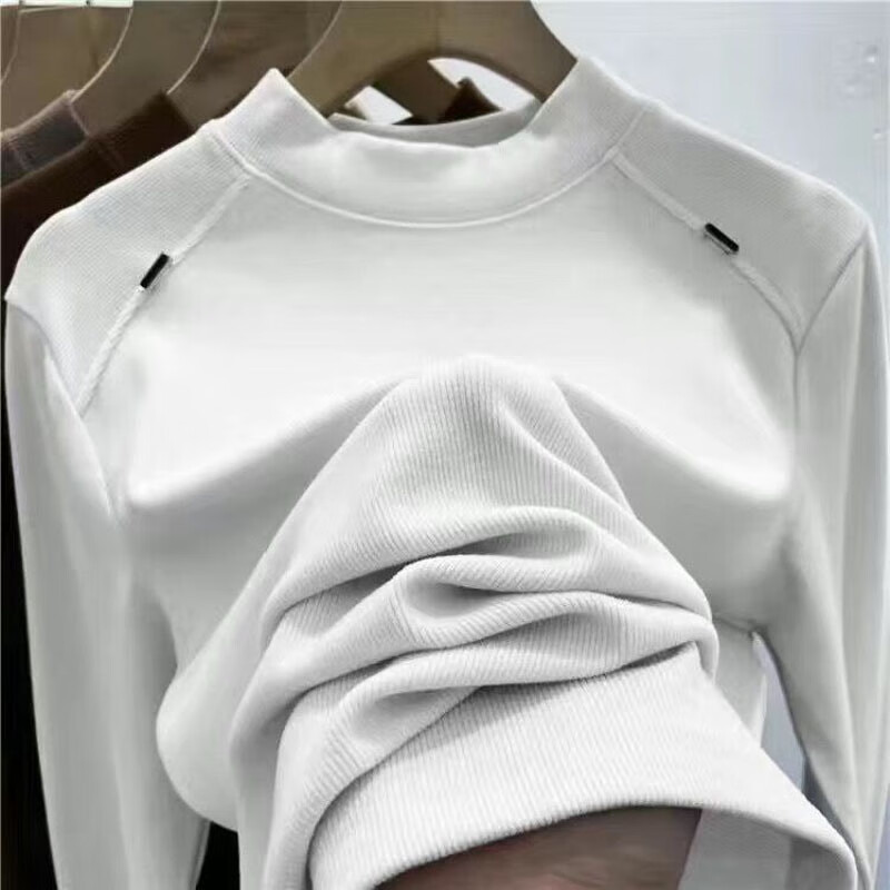 Luo Dada bottoming shirt for women in autumn and winter new casual round neck slimming long-sleeved T-shirt for women with warm top, brown M, recommended 85-100 pounds