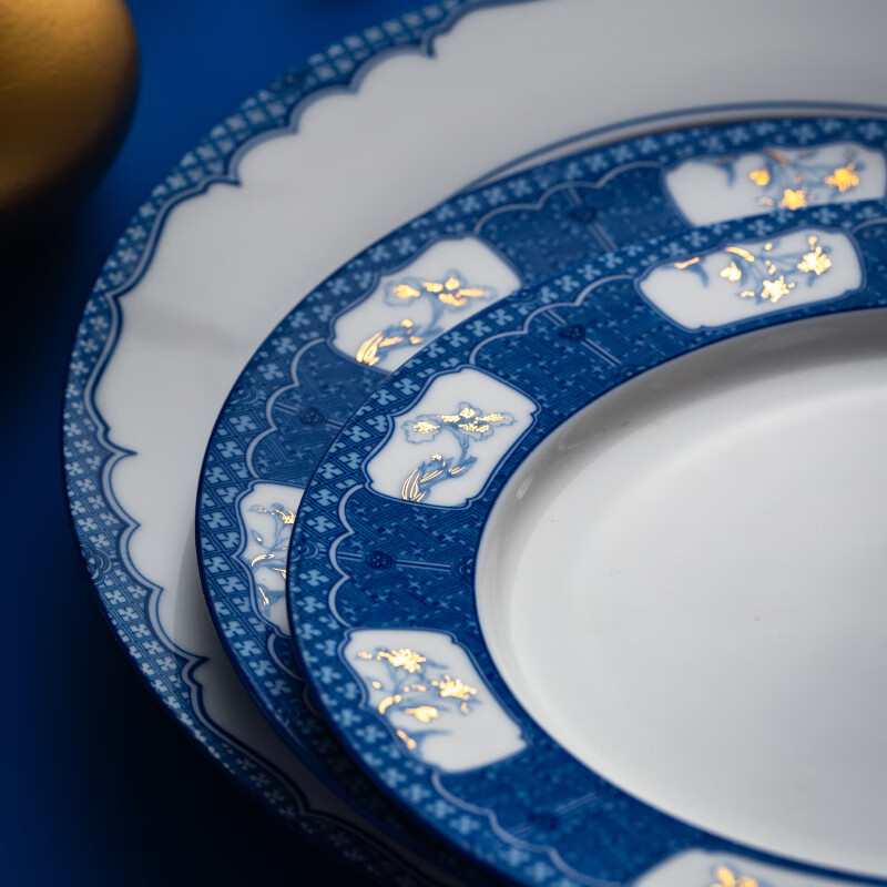 Jingdezhen ceramic glaze medium color blue and white Longzhu Pavilion household Chinese rice bowls and dishes high-end tableware set holiday gift box gift box Splendid blue and white medium tableware 25 pieces