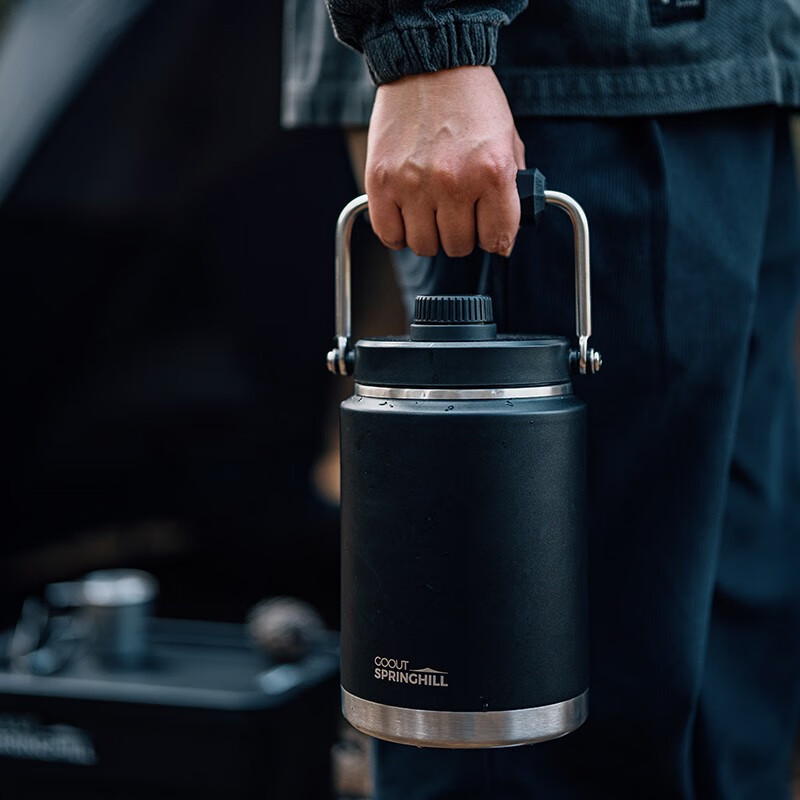 Spring Mountain Outdoor Camping Frost Ice Bucket Vehicle-mounted Large Capacity Camping Picnic Insulated Bucket YETTI Black Frost Ice Bucket Long-lasting Cold Insulation + Durable Insulation