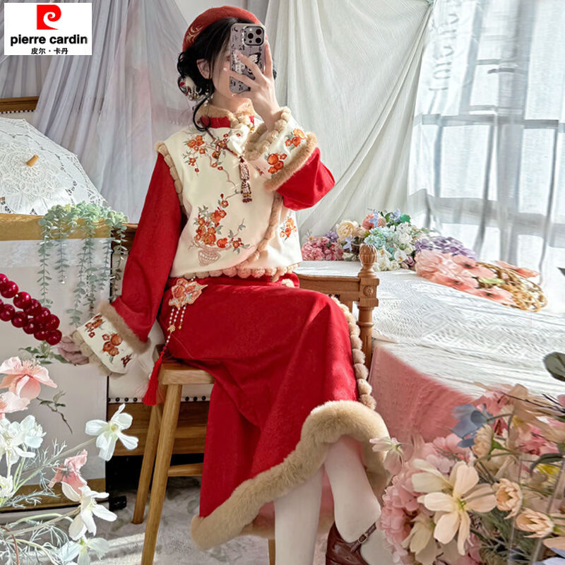 Pierre Cardin 2025 Winter Hanfu Women New Chinese Style Chinese New Year Clothes Plus Velvet Thickening Daily Winter Improved Cheongsam Vest Small Pomegranate Complete Set Free Pendant S