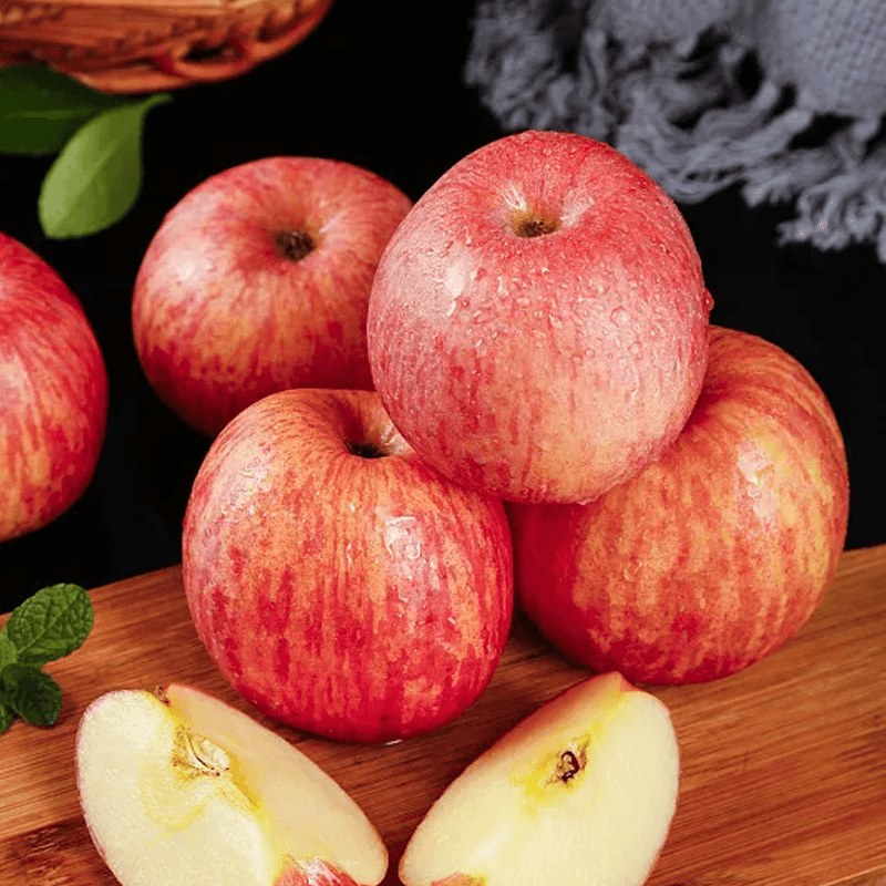 Jingxian Raw Shaanxi Luochuan Red Fuji Apple, Net Weight 8.5 Jin, Single Fruit 85mm+, Fresh Fruit, Straight from the Source