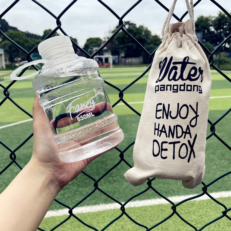 Jieshunxing large-capacity high-looking anti-fall water cup ins female and male students tons of tons of cups new plastic bucket cup niche Fancy (transparent white) 650ml anti-fall plastic water cup