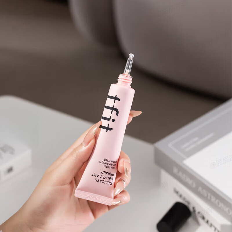 Tfit Isolating Makeup Primer, Oil Control, Invisible Pore Primer, Brightening Skin Color, Concealer, No Makeup Cream for Women, Pink Makeup Primer - Invisible Pores 30ml