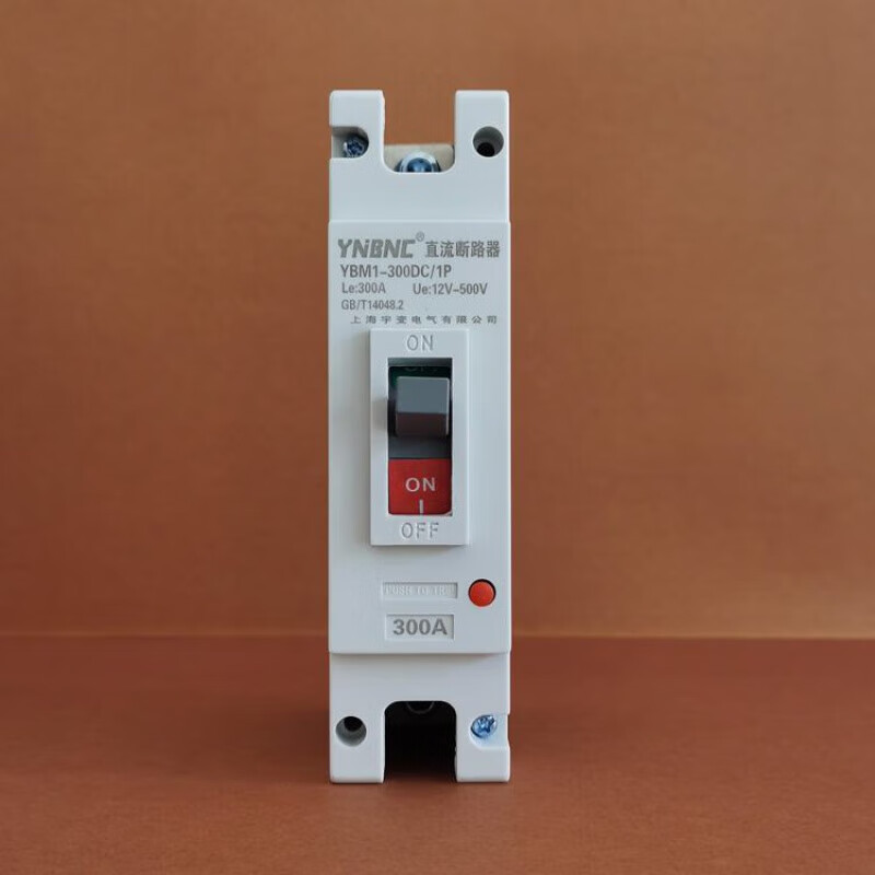 Electric vehicle DC air switch high power air switch molded case circuit breaker 100A125A200A300A600A power outage 300A 1P