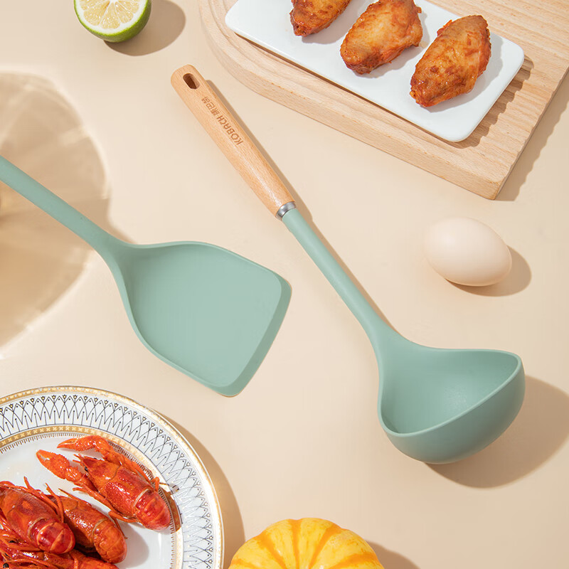 Kornbacher silicone spatula non-stick wok frying pan frying pan special cooking spatula white green shipped randomly