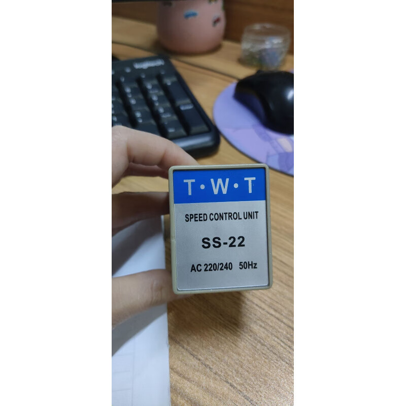 SS-22 single-phase 220V speed regulator AC motor motor speed controller relay SS22/6W90W150W25W 180 watts