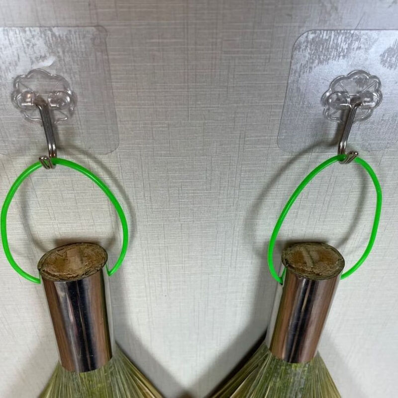 Pot brush and cooking broom. Handmade pot brush made by the old bamboo craftsman. Comes with 1 lanyard.