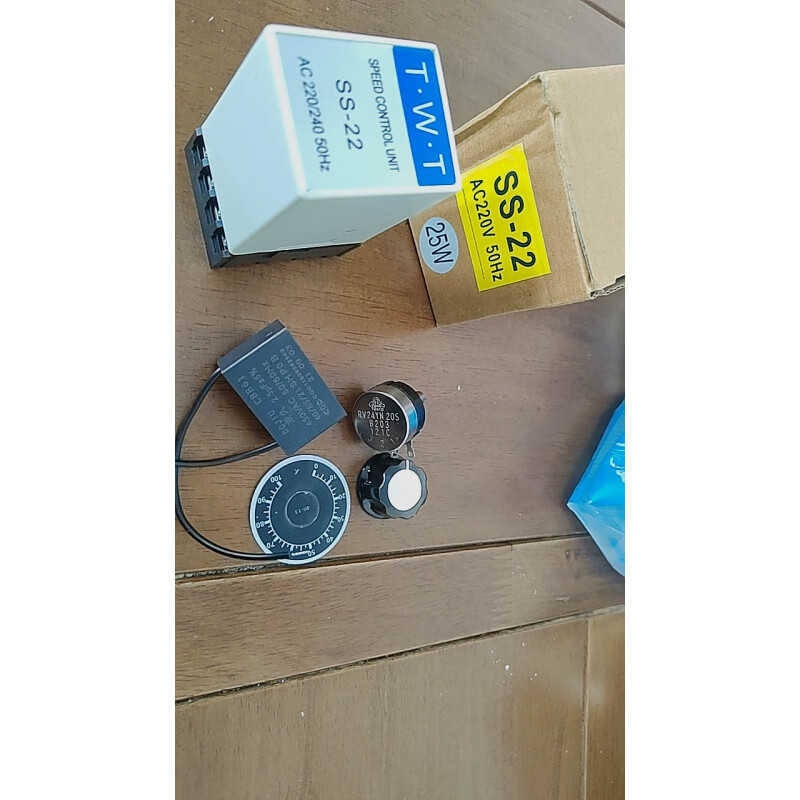 SS-22 single-phase 220V speed regulator AC motor motor speed controller relay SS22/6W90W150W25W 180 watts