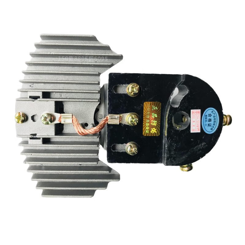 Delixi voltage regulator carbon brush single-phase 220V three-phase 380V new carbon brush Renmin Tianzheng Zhongchuan Hongbao No. 5 carbon brush export