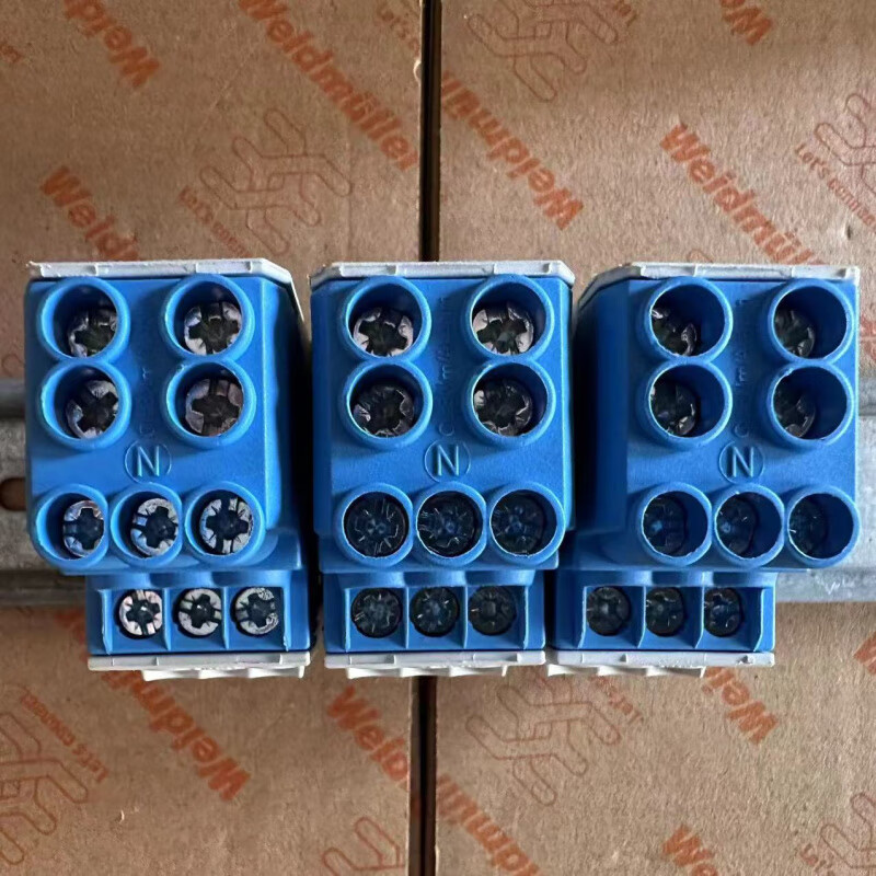 Weidmüller WPD 100 2X25/6X10 BL power distribution terminal 15619200