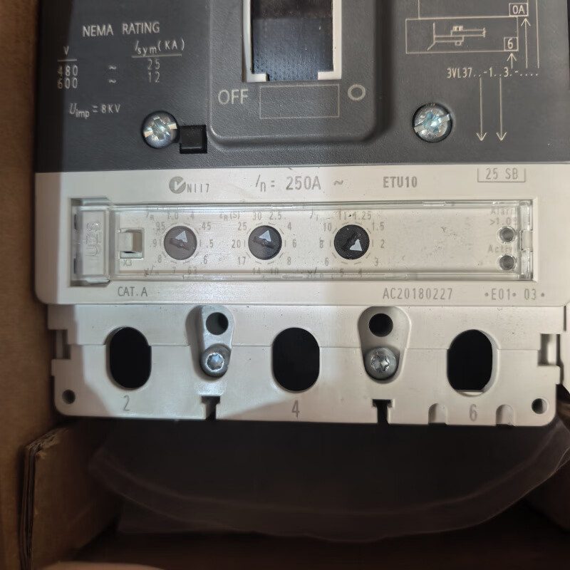 Original plastic case circuit breaker VL250N 250H 3P electronic 160 200A 250A 250A