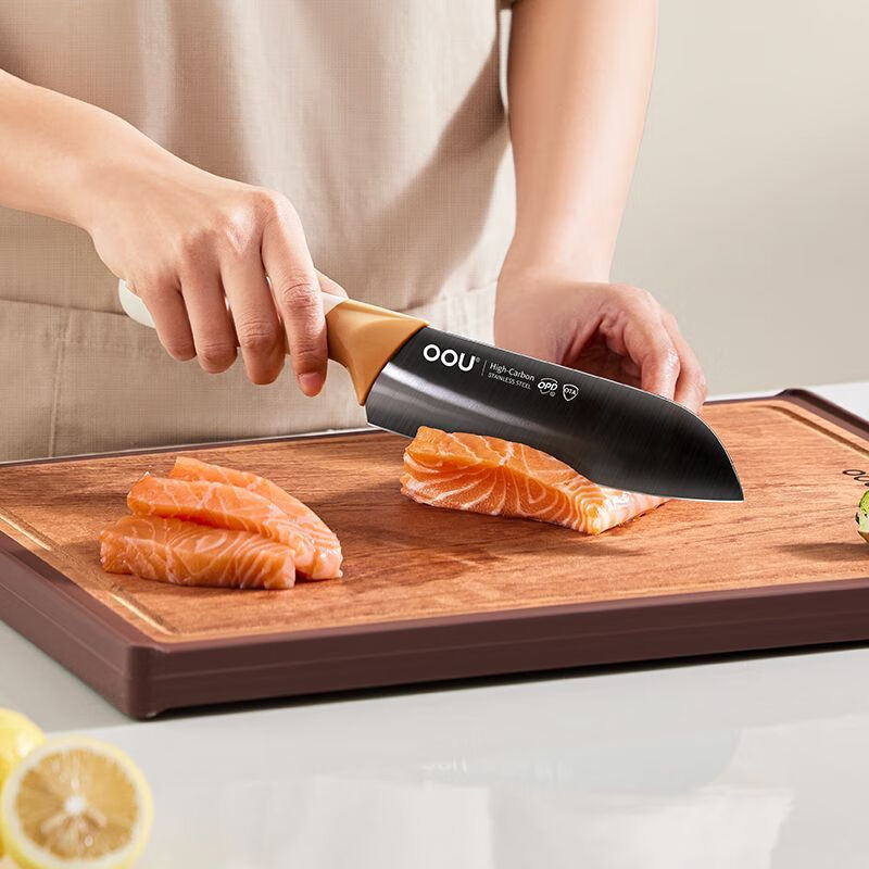 OOU shipped from Xinjiang oou antibacterial titanium kitchen knife set complete combination household food supplement stainless steel sharp kitchen knife oou deer series knife set