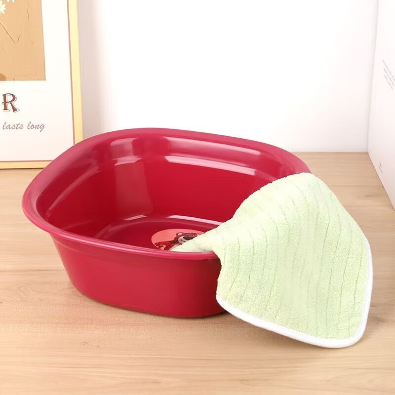 Household plastic basin children's wash basin student dormitory hand washing basin baby strawberry bear cartoon small square basin 1