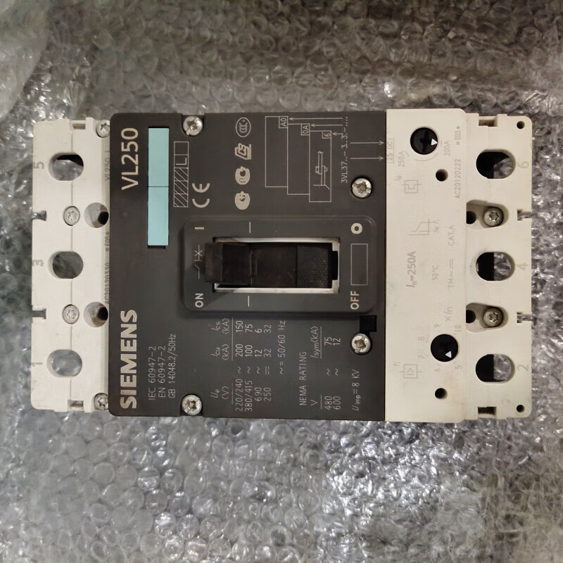 Siemens molded case circuit breaker VL250N 3P 200A 250A adjustable with MX and auxiliary Siemens molded case circuit breaker VL250N 3P 200A 25