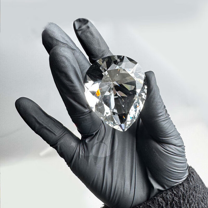 MAILE KID Heart of Africa Delta Operation peripheral red game ornaments boy New Year's Day birthday New Year gift toys