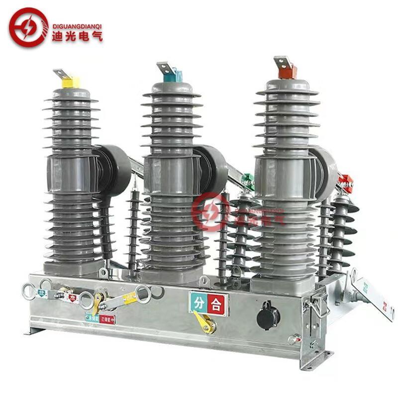 24V outdoor high voltage vacuum circuit breaker ZW32-24630A intelligent manual with isolation 35kv pole switch 3P 630A