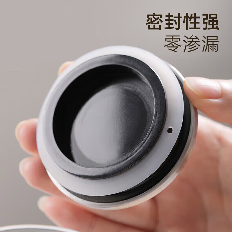 Centennial Zhenghe oil bottle household oil bottle kitchen anti-leak spout does not hang oil glass sesame oil jar vinegar soy sauce seasoning pot