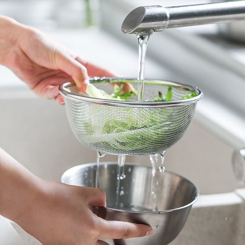 Carole 304 stainless steel drain basket two-piece set home kitchen leaky basin for washing vegetables, fine hole drain basket leaking water, rice filtering, limited time event, 25cm basin + 25cm drain basket, extra large version