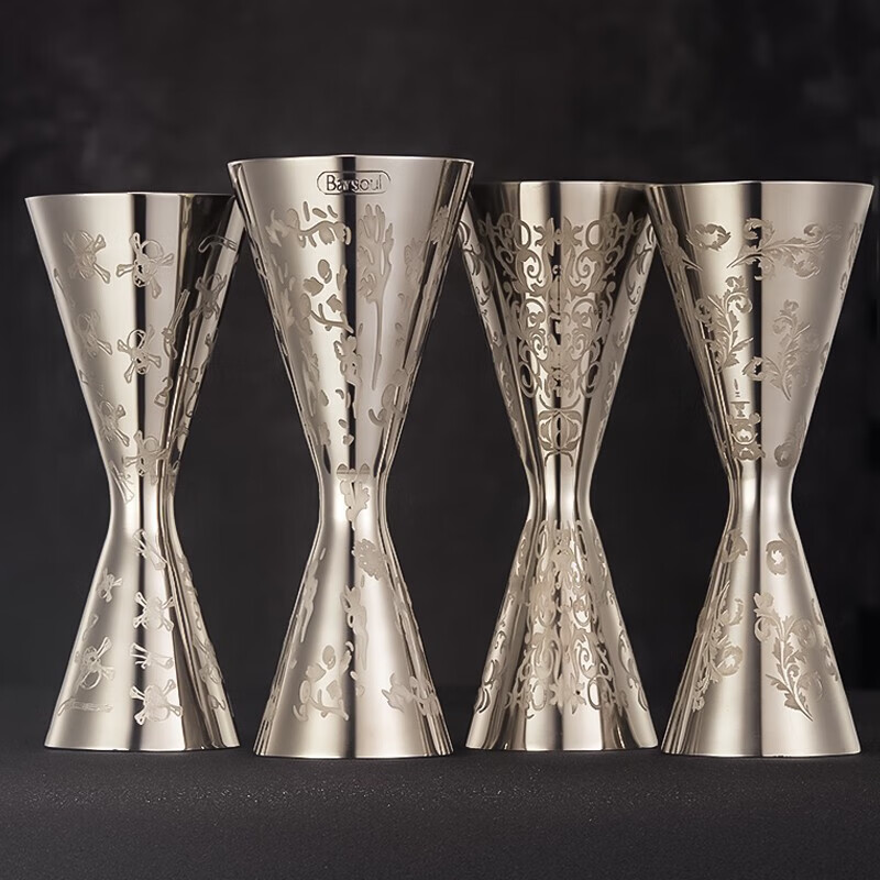 Wilkie wine measurer classic Japanese wine measuring cup bartending measuring cup 304 stainless steel integrated ounce cup with scale tool mirror light 30/45ml