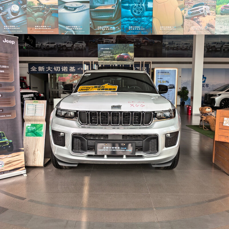 Deposit 500 yuan for Jeep Grand Cherokee 4xe Peak Edition, original imported full-time four-wheel drive, 439,000 yuan