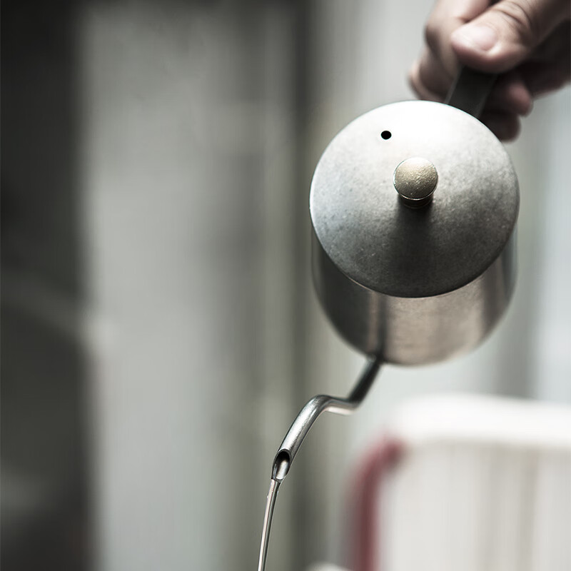 Utensil collection hand-brewed coffee pot stainless steel Japanese retro old thin mouth long mouth hanging ear coffee kettle utensils household snowflake silver thin mouth pot 370ml
