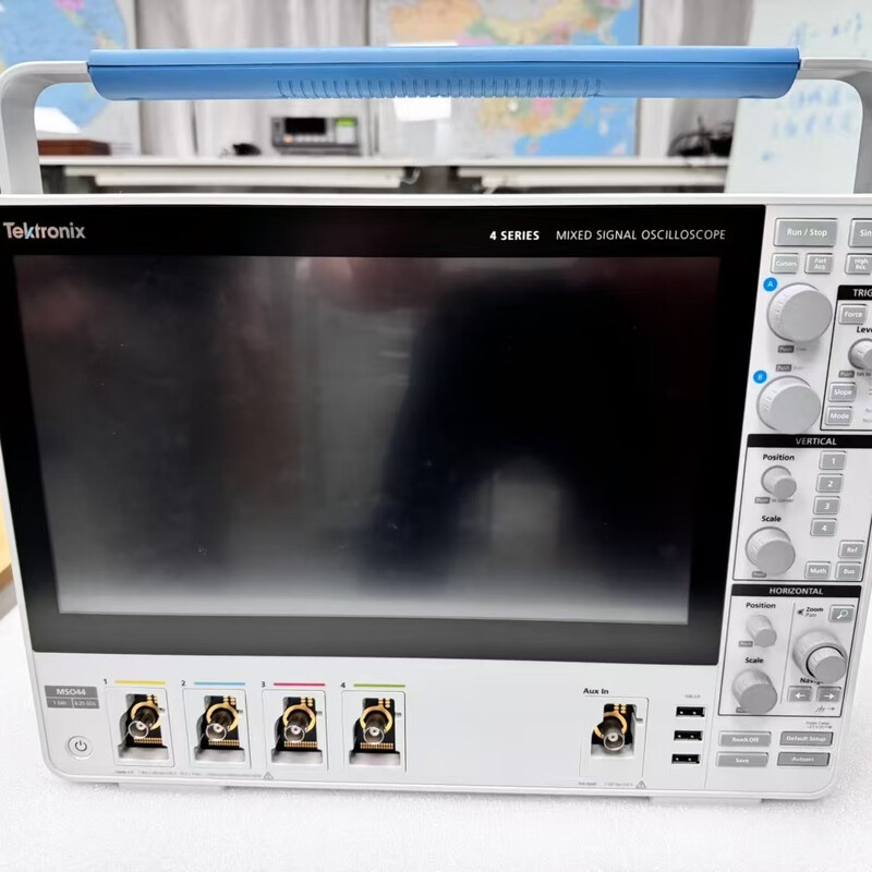 TEKTRONIX TDO3034C TDS3014C TDS3054C TDS2024C digital oscilloscope for sale at bargain price