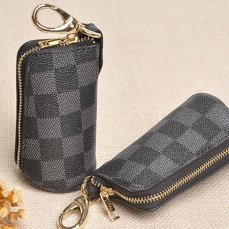 Yvongo business casual key bag, waist-mounted car key bag, trendy key clip, key chain, European and American, dark brown