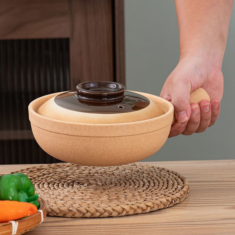 Hanbao casserole single handle unglazed old-fashioned clay pot rice casserole for one person traditional household clay pot with handle medium size factory price direct sales 1.6L
